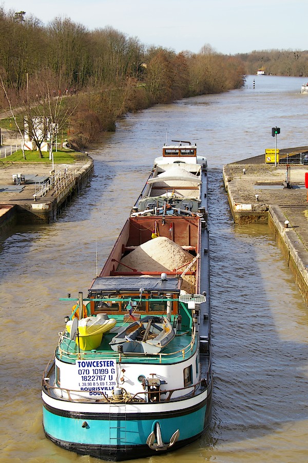 Le depart: Ecluse d evry 187